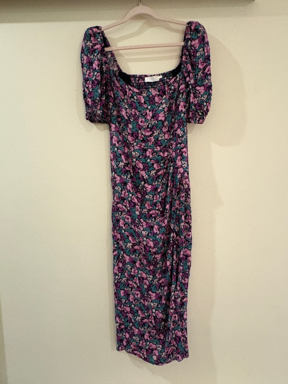 Floral Square-Neck Puff Sleeve Dress